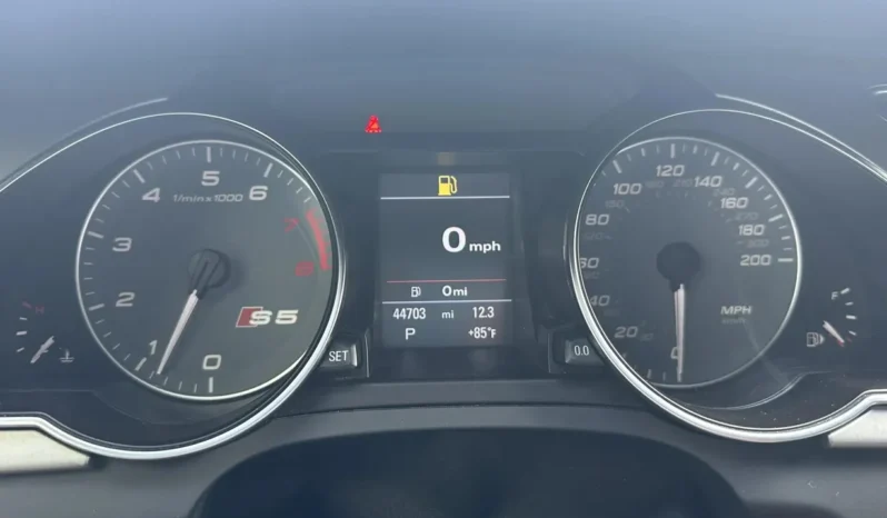 
								2011 Audi S5 Cabriolet Quattro Prestige full									