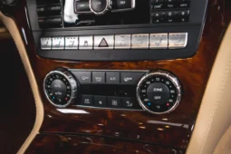 
										2015 Mercedes-Benz SL-Class SL400 R231 Twin-Turbo full									