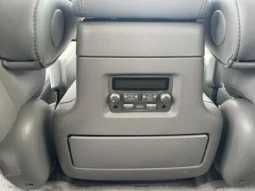 
										2004 Lexus LX470 full									