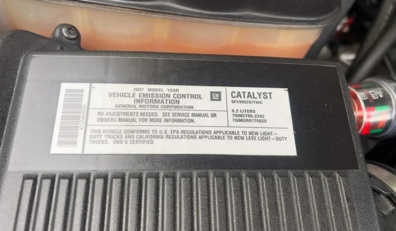 
								2007 GMC Yukon Denali full									