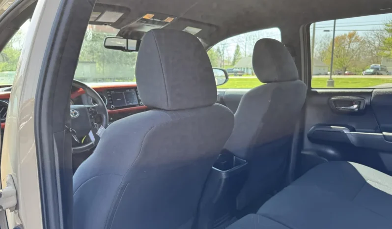 
								2020 Toyota Tacoma TRD Off-Road Double Cab 4×4 V6 6-Speed full									