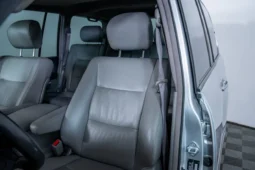 
										2007 Toyota Land Cruiser UZJ100 full									