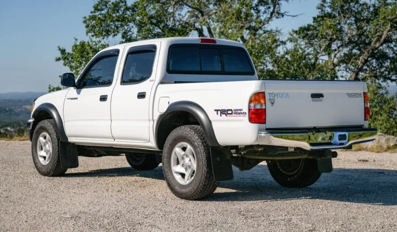 
								2003 Toyota Tacoma SR5 Double Cab TRD V6 full									