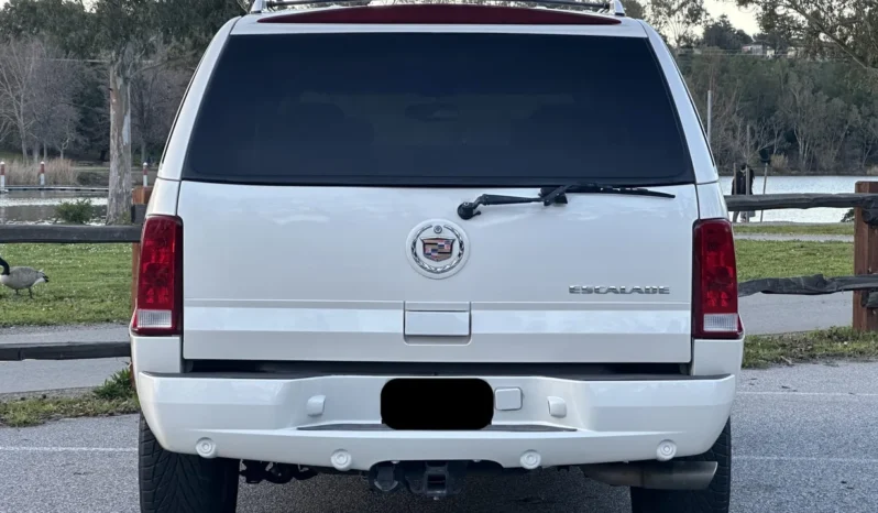 
								2004 Cadillac Escalade GMT800 AWD full									