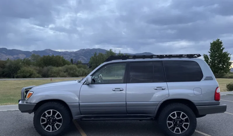 
								2004 Lexus LX470 full									