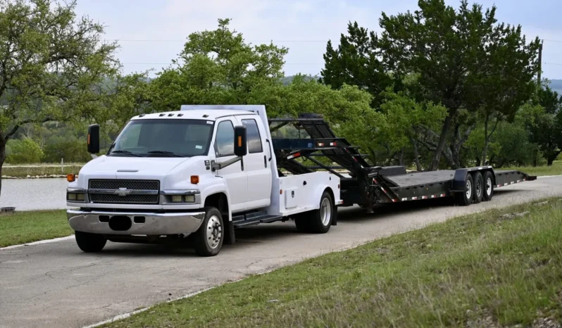 
								2005 Chevrolet Kodiak C4500 Duramax Car Hauler w/ 2002 Imperial 4-Car Trailer full									