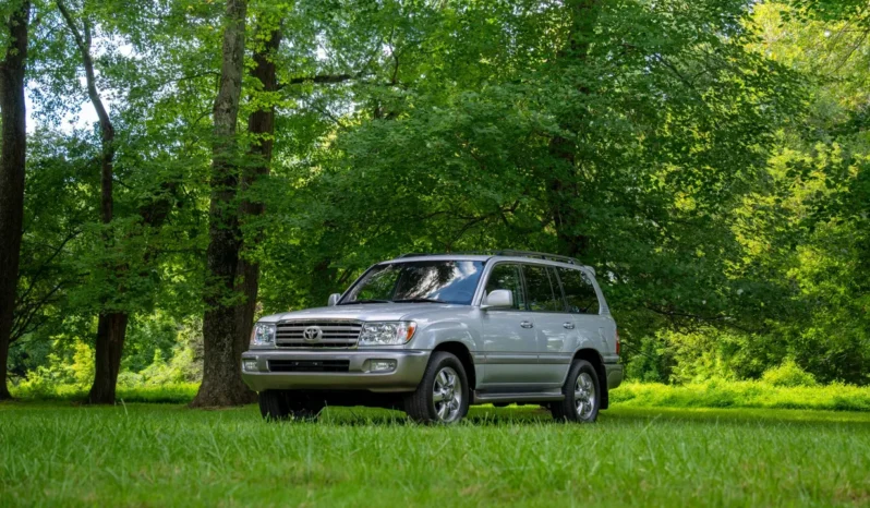 
								2007 Toyota Land Cruiser UZJ100 full									