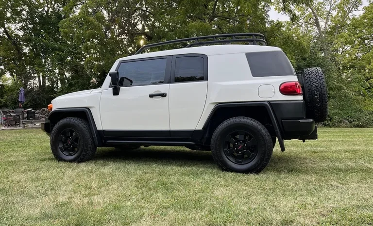 
								2008 Toyota FJ Cruiser Trail Teams Special Edition full									