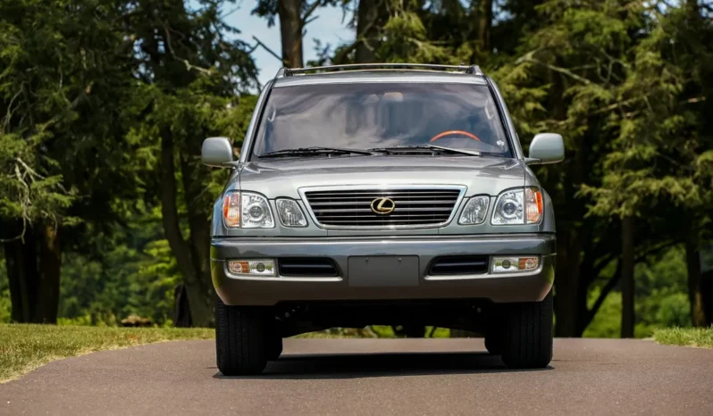 
								2001 Lexus LX470 full									