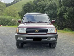 
										2001 Toyota Land Cruiser UZJ100 full									