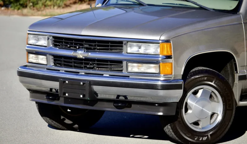 
								1999 Chevrolet Tahoe LT full									