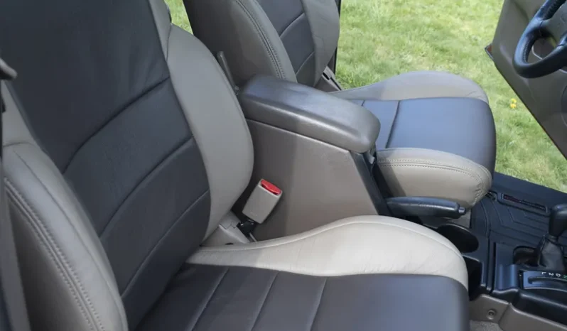 
								1999 Toyota 4Runner SR5 full									