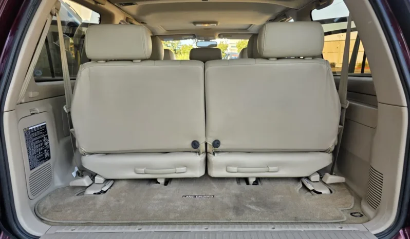 
								2001 Toyota Land Cruiser UZJ100 full									