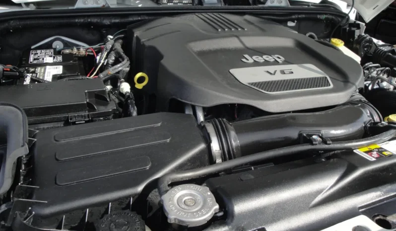 
								2014 Jeep Wrangler Sport S full									