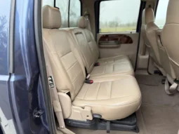 
										2004 Ford F-350 Super Duty Lariat Crew Cab Power Stroke 4×4 Dually full									
