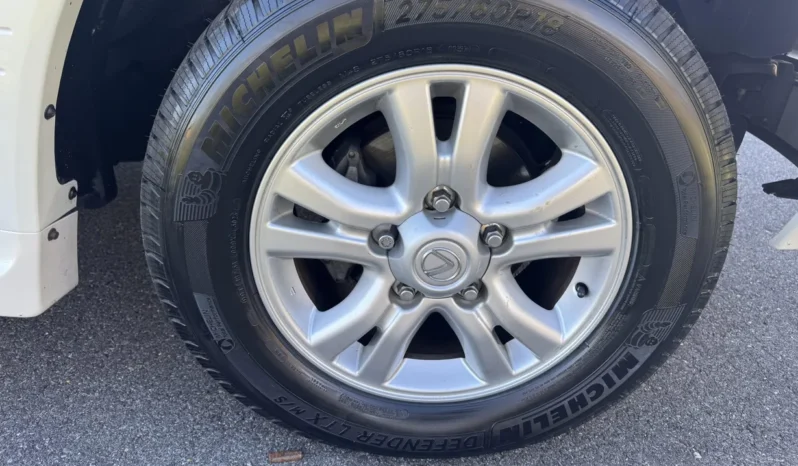 
								2003 Lexus LX470 full									