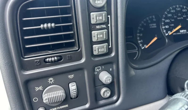 
								2002 Chevrolet Tahoe LT 4×4 full									