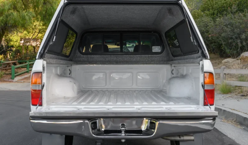 
								1999 Toyota Tacoma SR5 XtraCab V6 4×4 full									