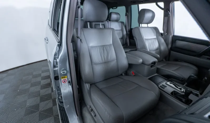 
								2007 Toyota Land Cruiser UZJ100 full									