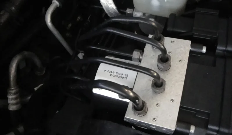 
								2014 Jeep Wrangler Sport S full									
