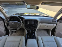
										2001 Toyota Land Cruiser UZJ100 full									