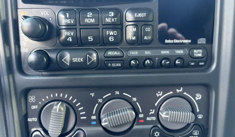 
								2002 Chevrolet Tahoe LT 4×4 full									
