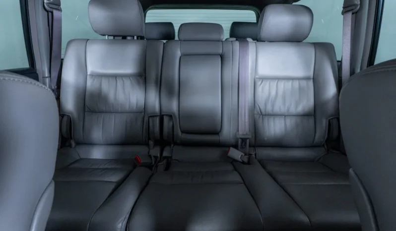 
								2007 Toyota Land Cruiser UZJ100 full									