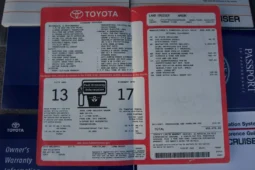
										2003 Toyota Land Cruiser UZJ100 full									