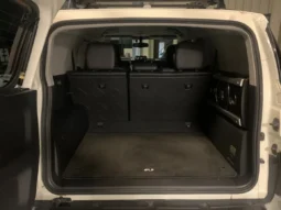 
										2012 Toyota FJ Cruiser full									