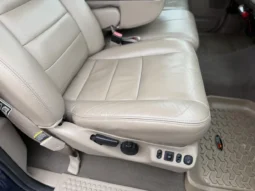 
										2004 Ford F-350 Super Duty Lariat Crew Cab Power Stroke 4×4 Dually full									