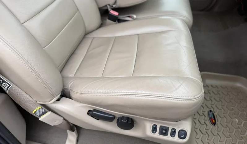 
								2004 Ford F-350 Super Duty Lariat Crew Cab Power Stroke 4×4 Dually full									
