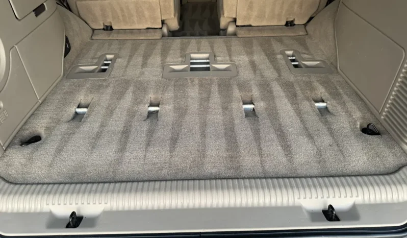 
								2004 GMC Yukon Denali 1500 Luxury full									
