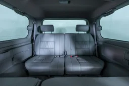 
										2007 Toyota Land Cruiser UZJ100 full									