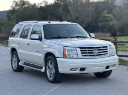 
										2004 Cadillac Escalade GMT800 AWD full									