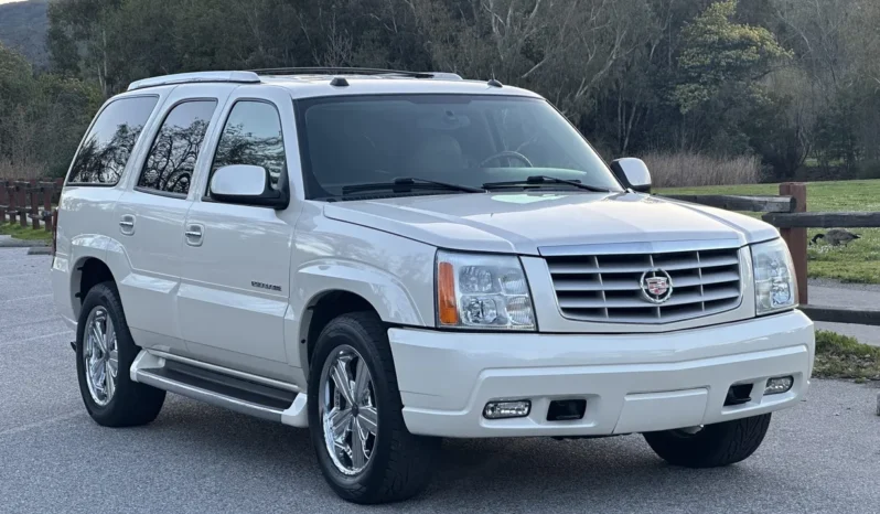 
								2004 Cadillac Escalade GMT800 AWD full									