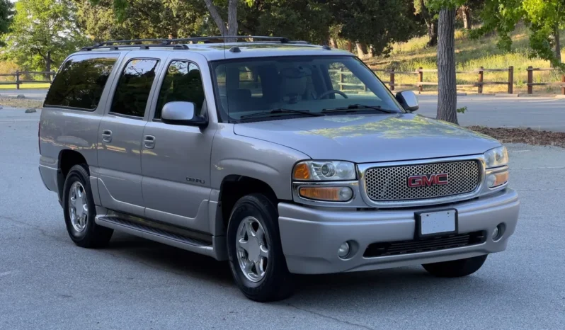 
								2005 GMC Yukon XL Denali GMT800 full									