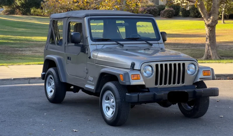 
								2005 Jeep Wrangler SE 6-Speed full									