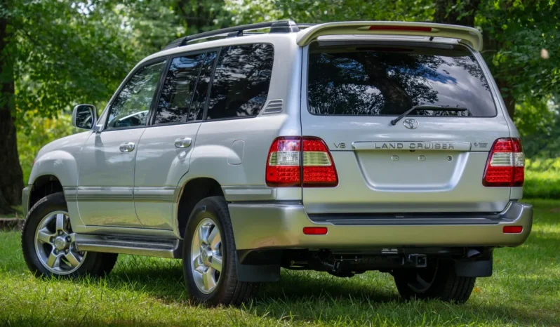 
								2007 Toyota Land Cruiser UZJ100 full									