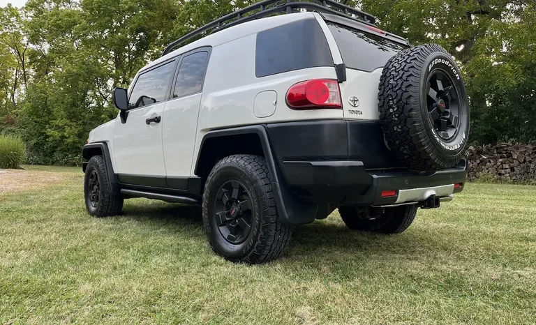 
								2008 Toyota FJ Cruiser Trail Teams Special Edition full									