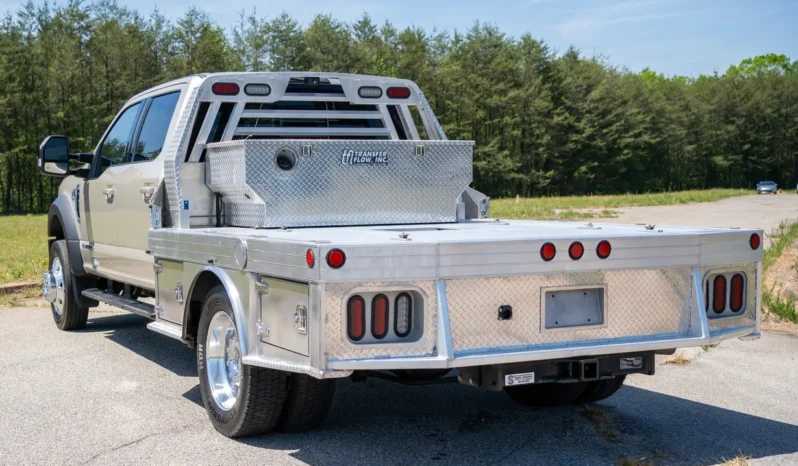 
								2018 Ford F-450 Super Duty Lariat Crew Cab Power Stroke Dually 4×4 Flatbed full									