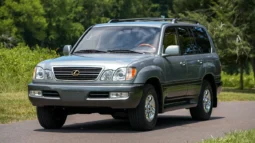 
										2001 Lexus LX470 full									
