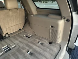 
										2004 GMC Yukon Denali 1500 Luxury full									
