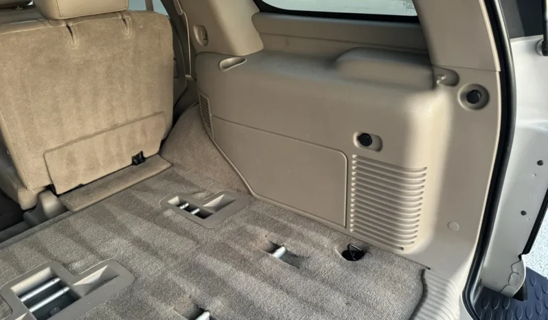
								2004 GMC Yukon Denali 1500 Luxury full									