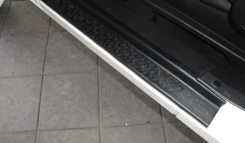
								2014 Jeep Wrangler Sport S full									