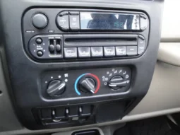 
										2004 Jeep Wrangler Sahara full									