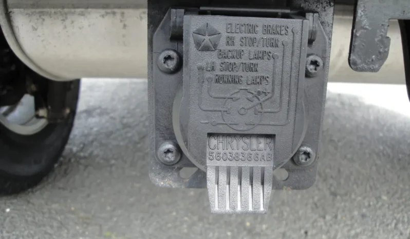 
								2014 Jeep Wrangler Sport S full									