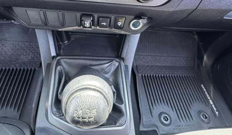 
								2020 Toyota Tacoma TRD Off-Road Double Cab 4×4 V6 6-Speed full									
