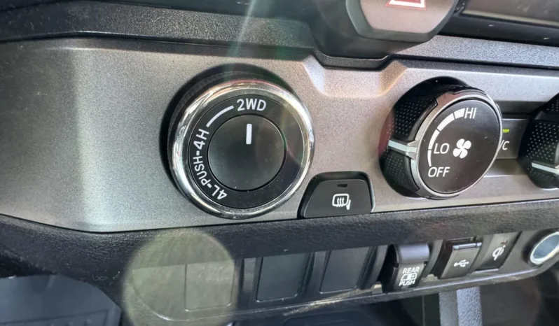 
								2020 Toyota Tacoma TRD Off-Road Double Cab 4×4 V6 6-Speed full									