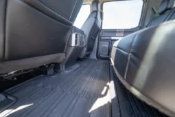 
										2018 Ford F-450 Super Duty Lariat Crew Cab Power Stroke Dually 4×4 Flatbed full									