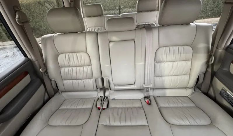 
								2003 Lexus LX470 full									
